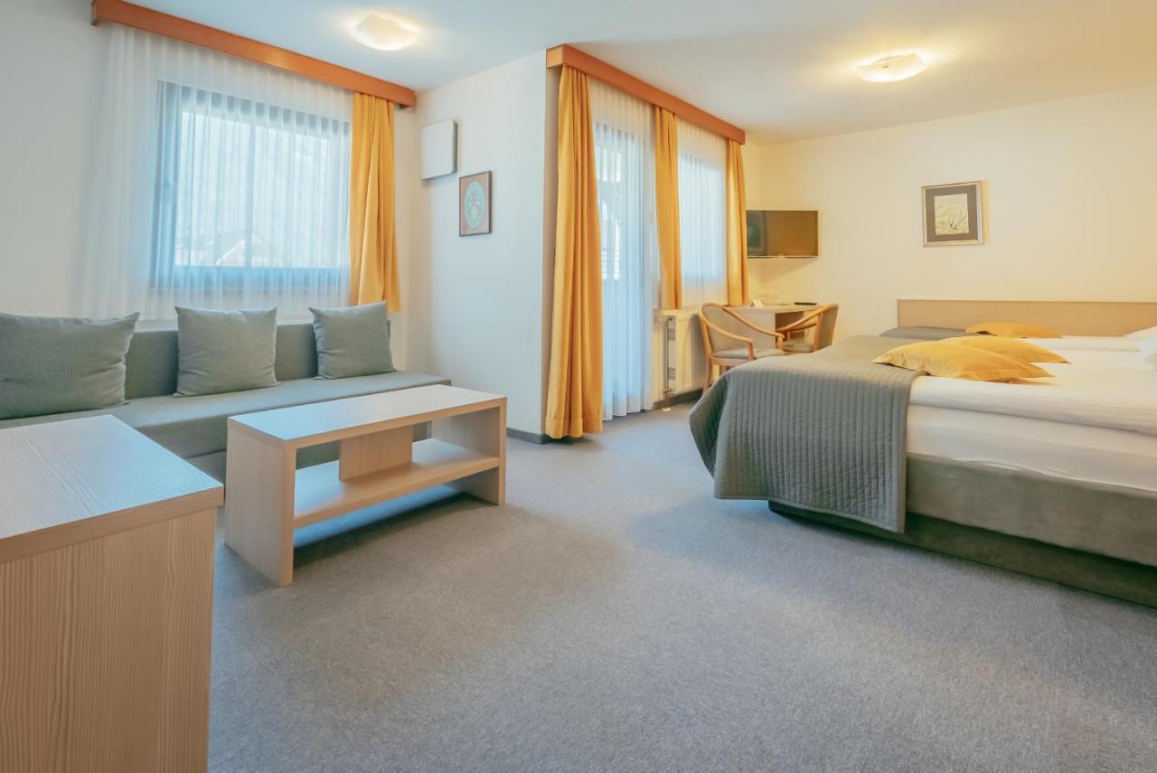 Garni Hotel Miklic Kranjska Gora Exterior foto